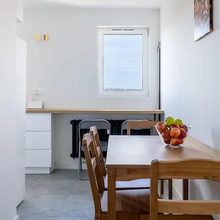 Asnyka Navy Wood By Bookinghost Apartamento